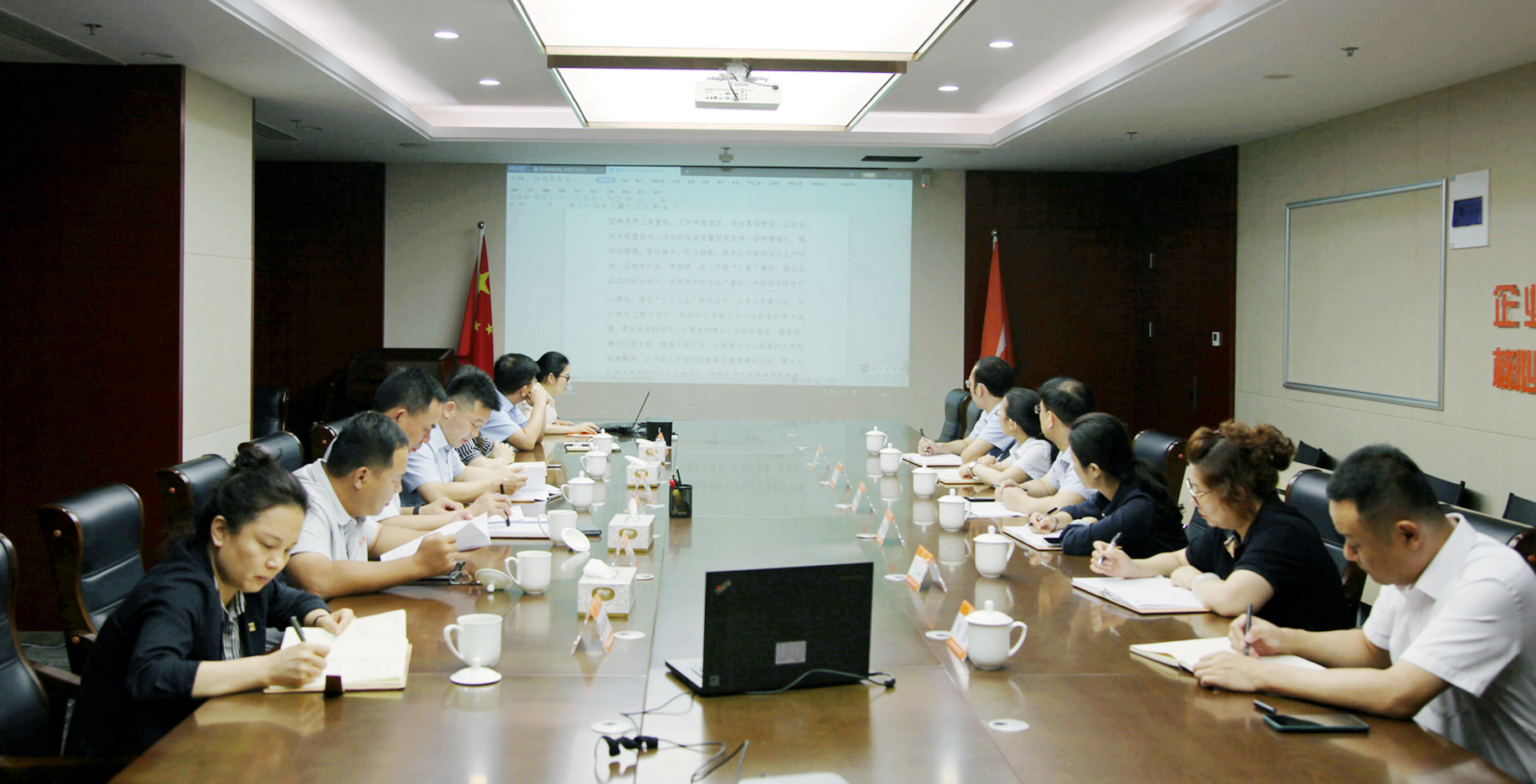 �й�����������(304am-VIP��֤)����-Official Platform